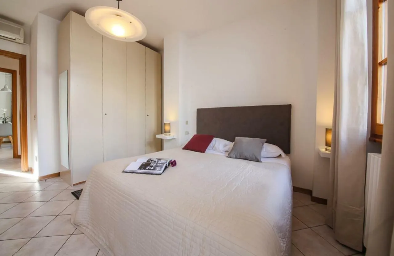 Apartments Florence - Archino Di San Piero 0*,  Italy
